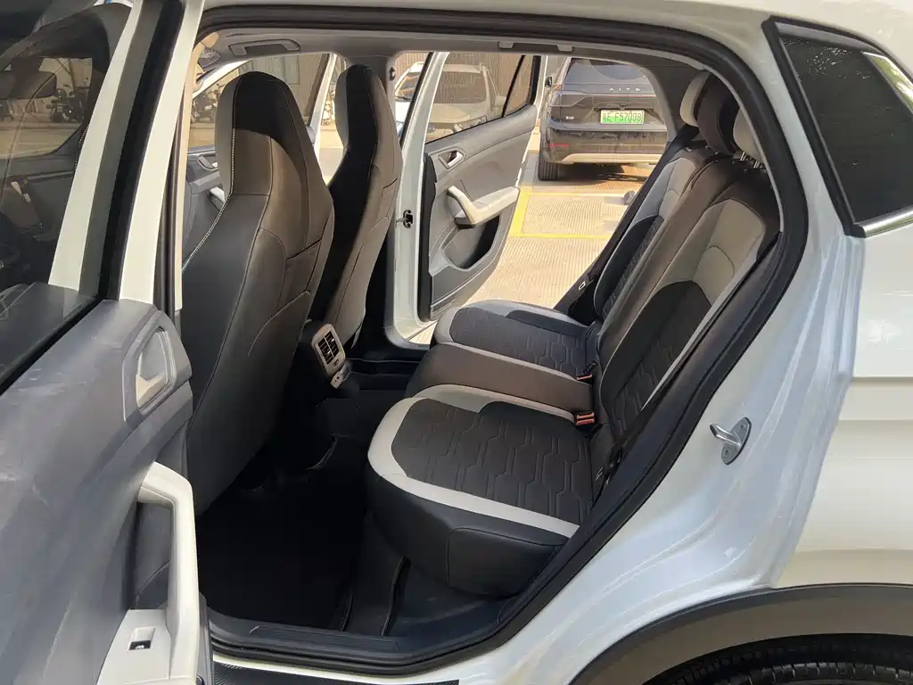 Volkswagen Tharu 2026 New锐 300TSI Creative Edition 2025 - thumbnail 8