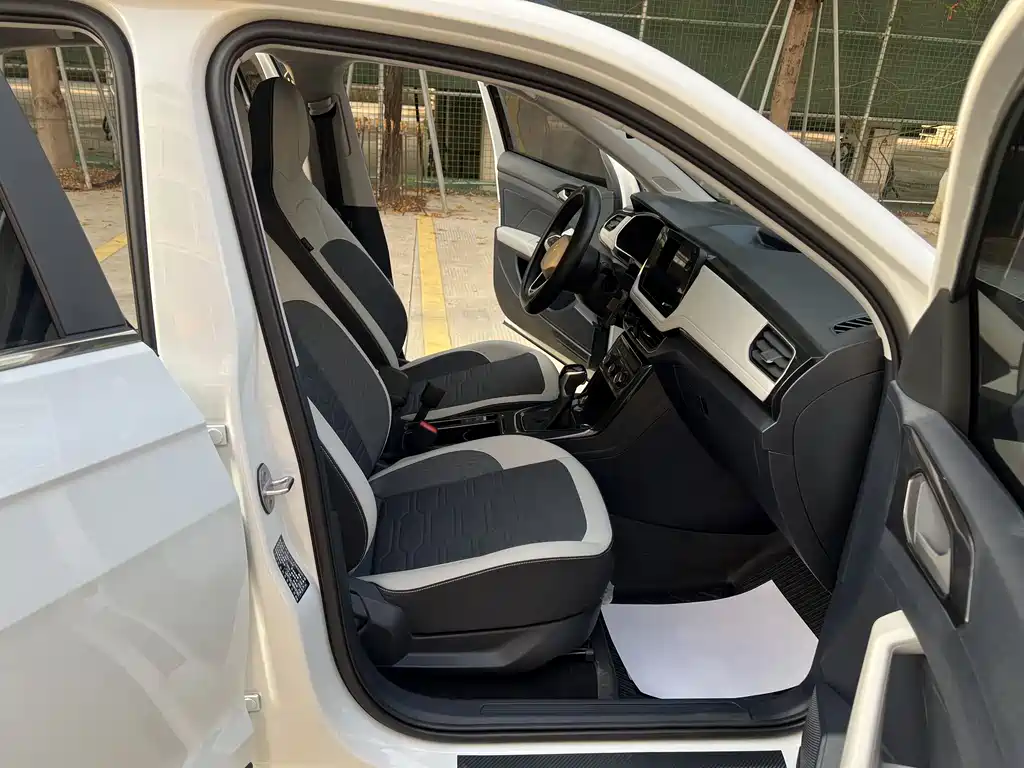 Volkswagen Tharu 2026 New锐 300TSI Creative Edition 2025 - thumbnail 9