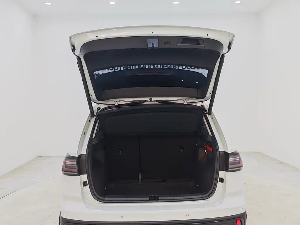 Volkswagen Tiguan 2023 300TSI FWD Moon尊 Edition 2023 - thumbnail 15