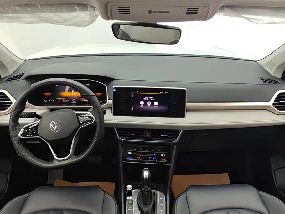 Volkswagen Tharu 2023 300TSI FWD Moonlight Edition 2024 - thumbnail 12