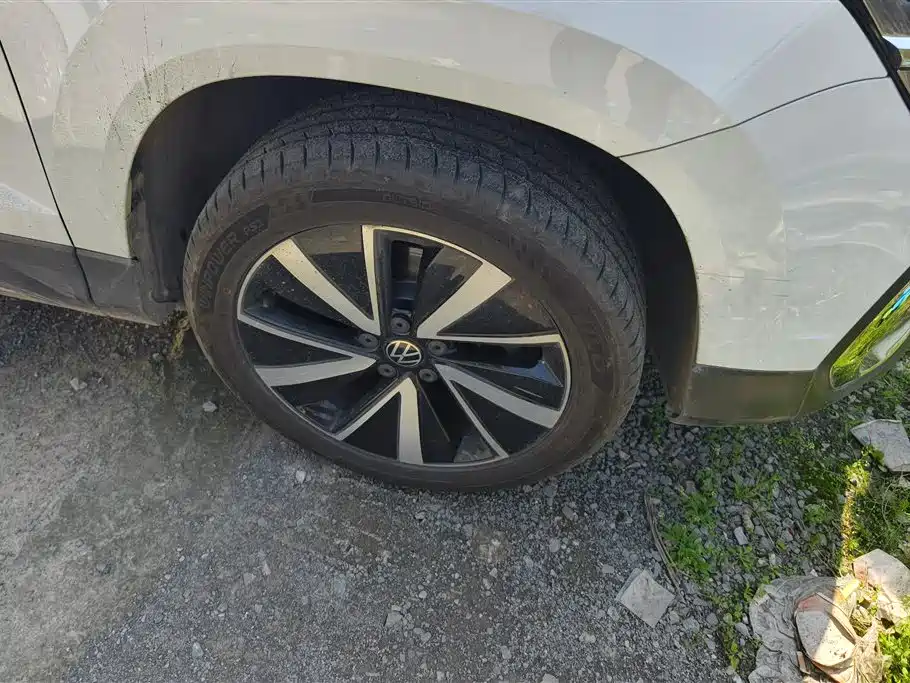 Volkswagen Tharu 2023 300TSI FWD Moonlight Edition 2023 - thumbnail 5