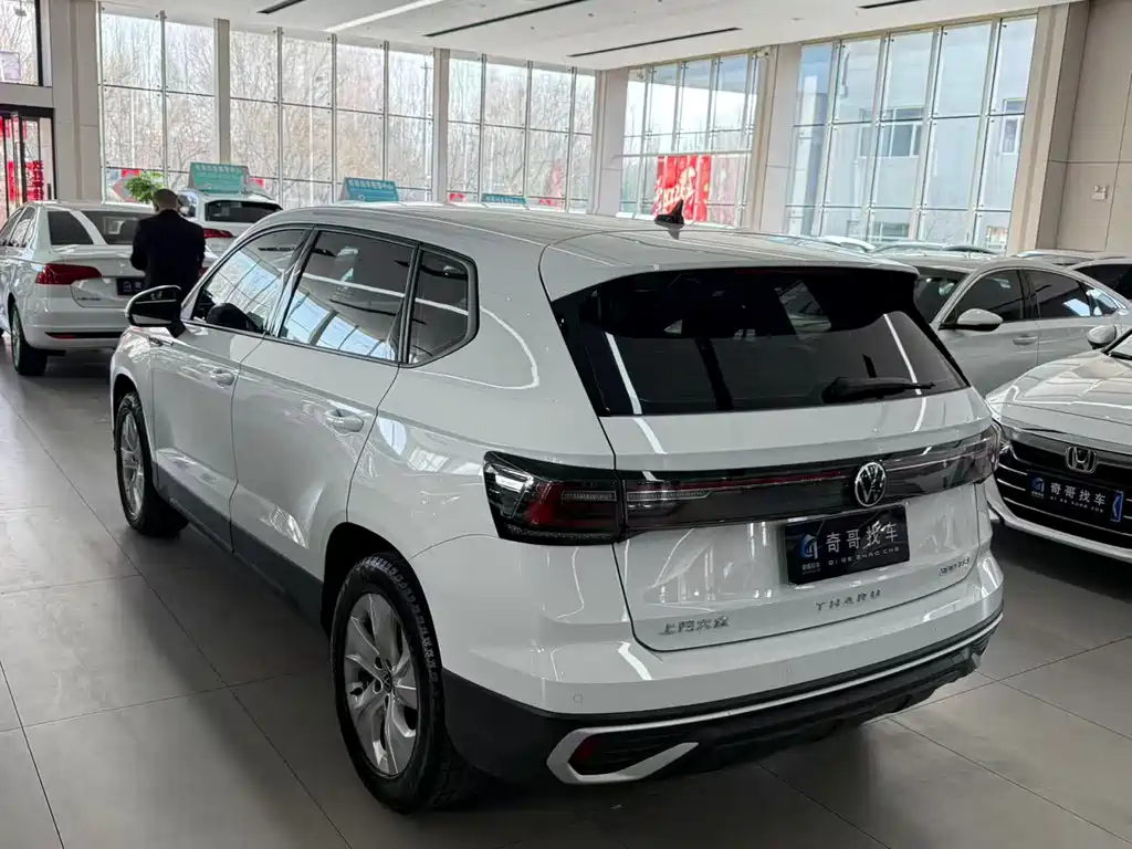 Volkswagen Tharu 2023 300TSI FWD New Moon Edition 2024 - thumbnail 5