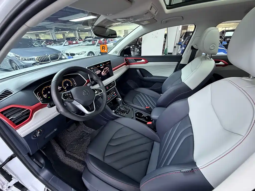 Volkswagen Tharu 2023 300TSI FWD Moon尊 Edition 2023 - thumbnail 4
