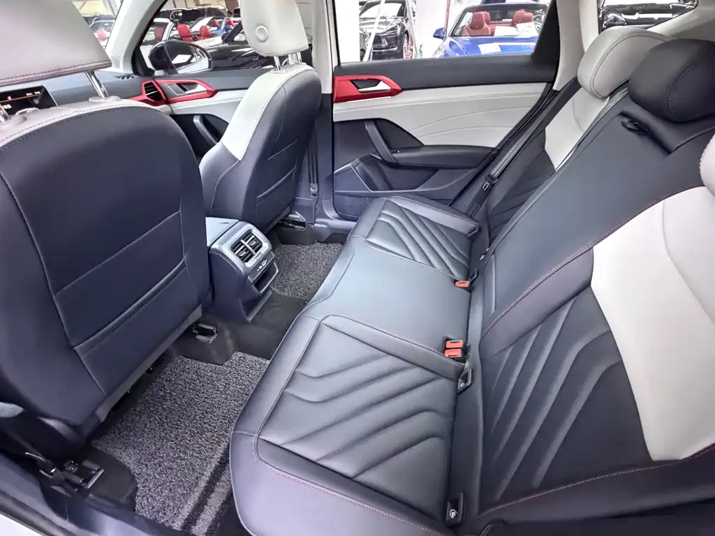 Volkswagen Tharu 2023 300TSI FWD Moon尊 Edition 2023 - thumbnail 8