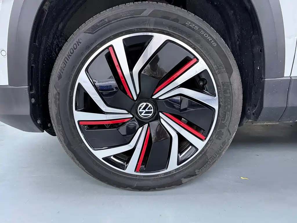 Volkswagen Tharu 2023 300TSI FWD Moon尊 Edition 2023 - thumbnail 9