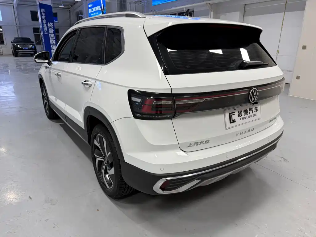 Volkswagen Tiguan 2023 300TSI FWD Full Moon Edition 2023 - thumbnail 6