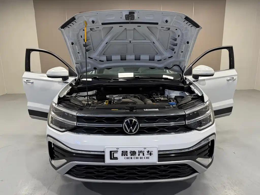 Volkswagen Tiguan 2023 300TSI FWD Full Moon Edition 2023 - thumbnail 15