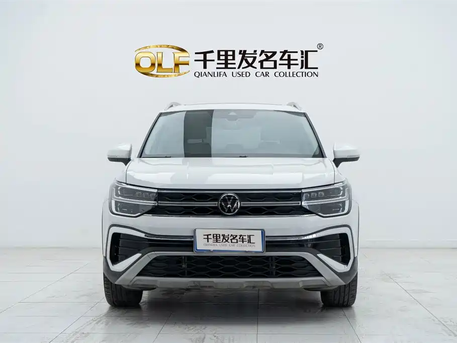 Volkswagen Tharu 2023 300TSI FWD Full Moon Edition 2023 - thumbnail 2
