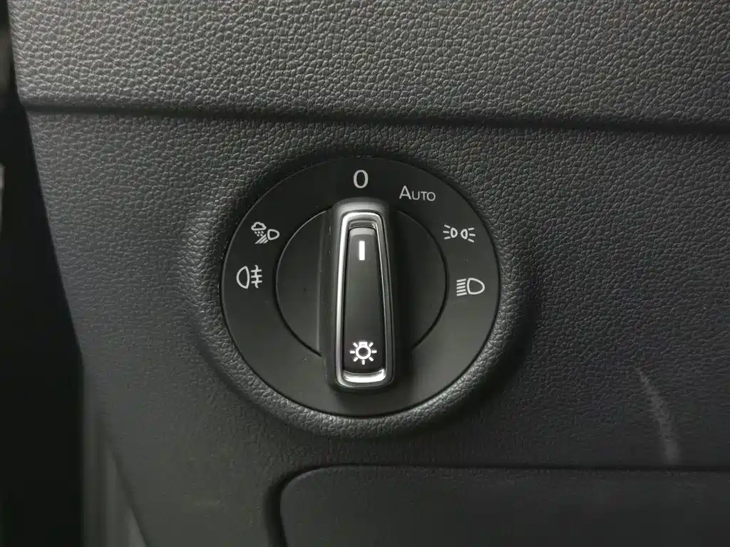 Volkswagen Tiguan L 2025 Outstanding 300TSI Auto 2WD Dragon Edition 2025 - thumbnail 21