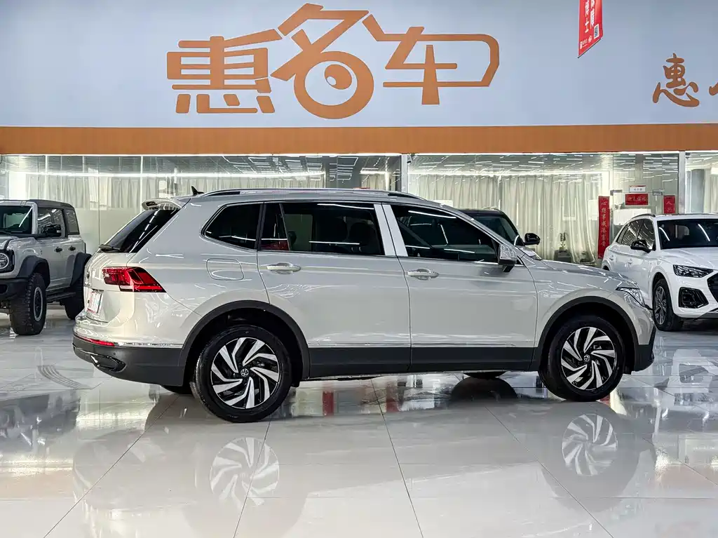Volkswagen Tiguan L 2025 Outstanding 300TSI Auto 2WD Dragon Edition 2025 - thumbnail 20