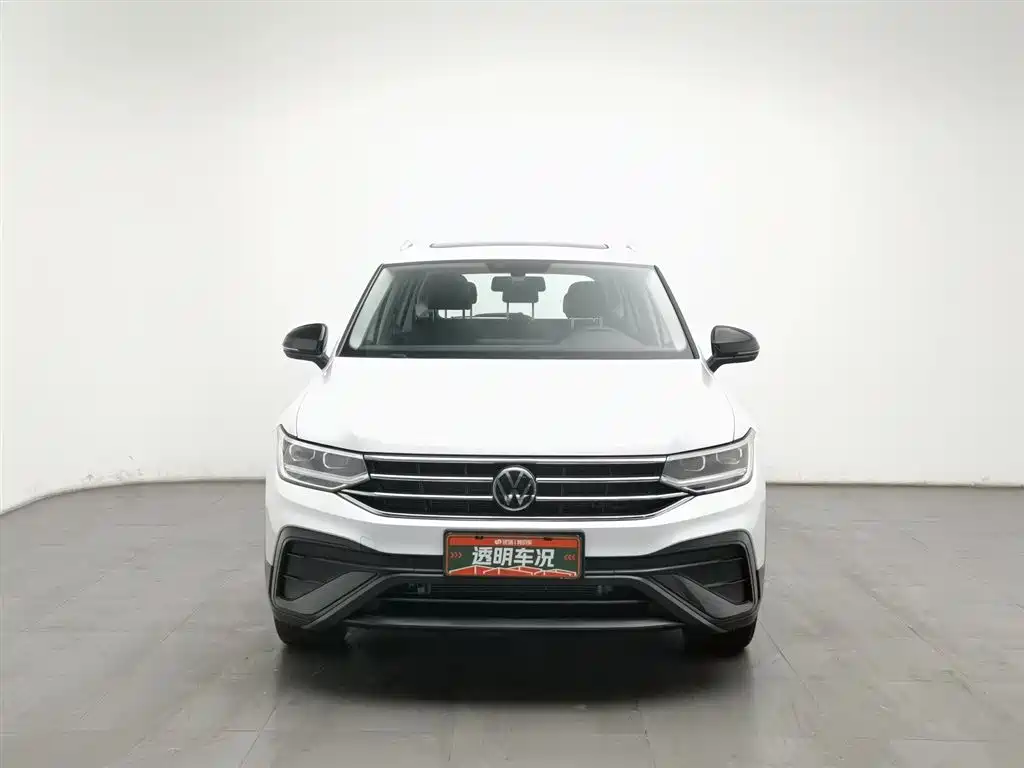 Volkswagen Tiguan L 2025 Outstanding 300TSI Auto 2WD Dragon Edition 2025 - thumbnail 3
