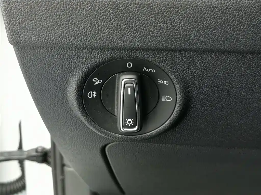 Volkswagen Tiguan L 2025 Outstanding 300TSI Auto 2WD Dragon Edition 2025 - thumbnail 21
