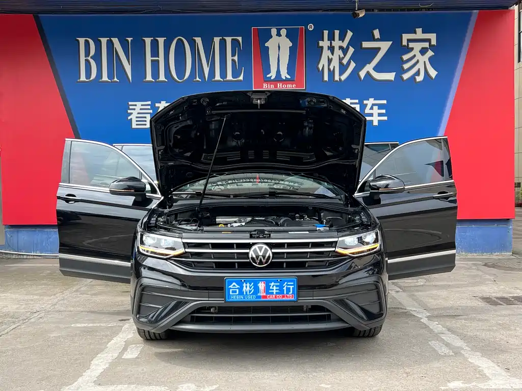 Volkswagen Tiguan L 2025 Outstanding 300TSI Auto FWD Dragon Edition 2025 - thumbnail 6