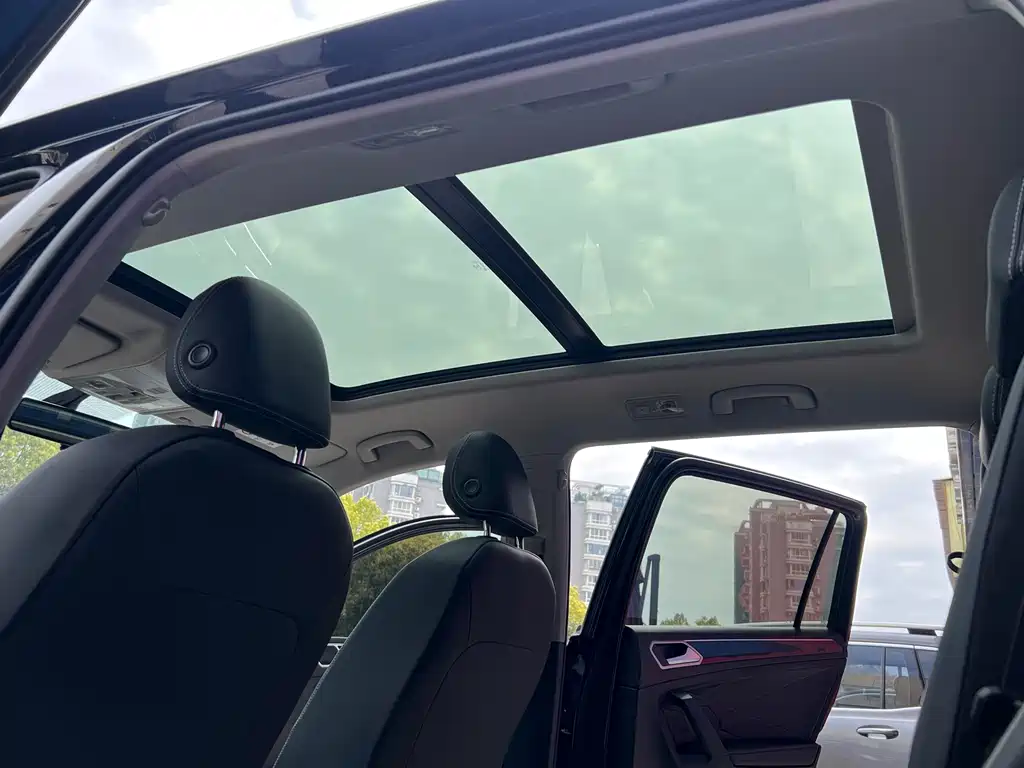 Volkswagen Tiguan L 2025 Outstanding 300TSI Auto FWD Dragon Edition 2025 - thumbnail 20