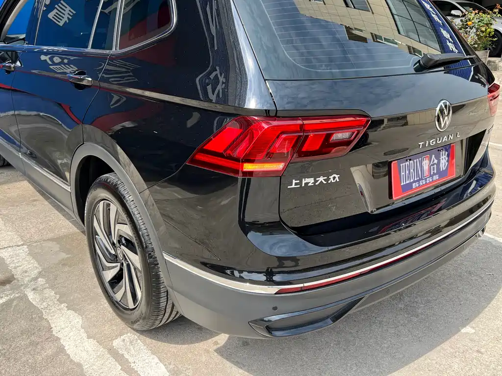 Volkswagen Tiguan L 2025 Outstanding 300TSI Auto FWD Dragon Edition 2025 - thumbnail 25