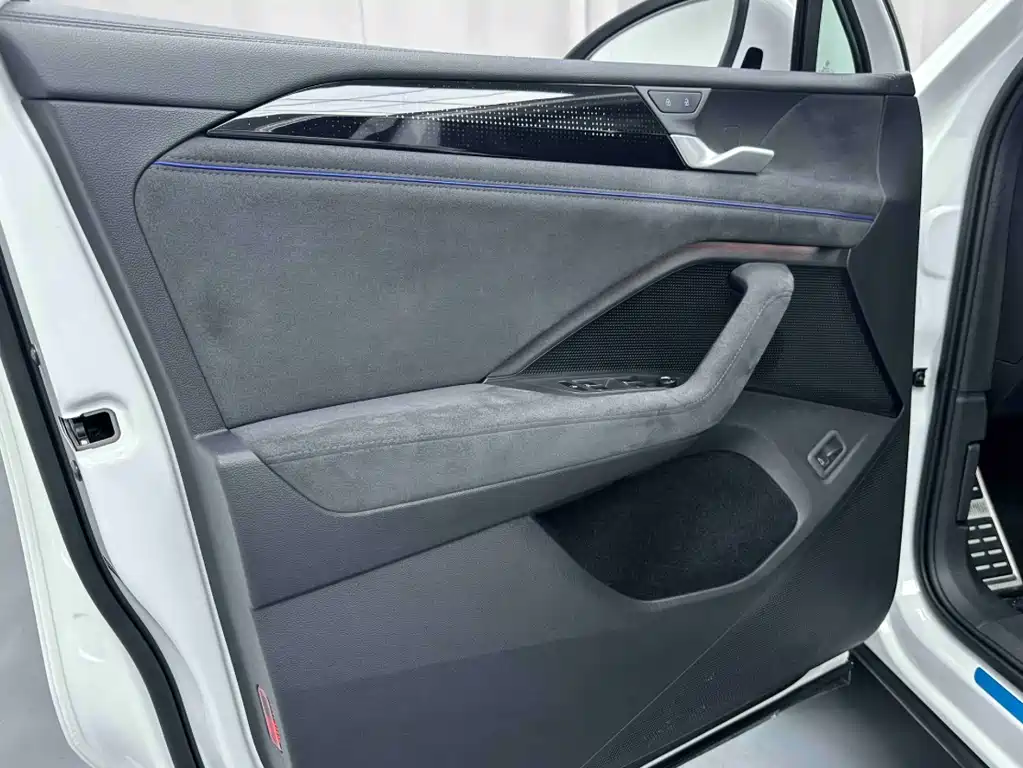 Volkswagen Tiguan L 2025 PRO 380TSI AWD R-Line Intelligent Supreme Edition 2025 - thumbnail 5