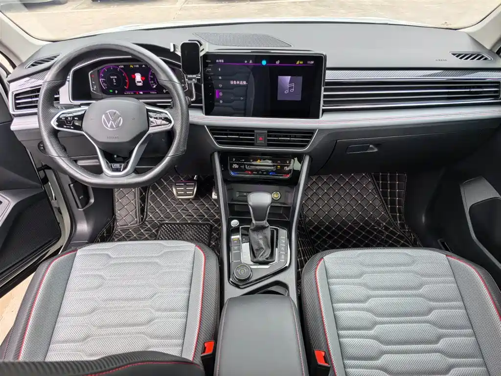 Volkswagen Tiguan L 2023 Facelift 380TSI AWD R-Line Flagship 7-Seater 2023 - thumbnail 11