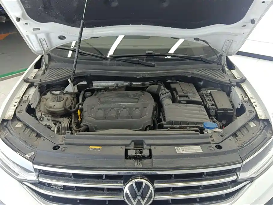 Volkswagen Tiguan L 2023 Facelift 330TSI Auto FWD R-Line Premium Edition 2023 - thumbnail 10
