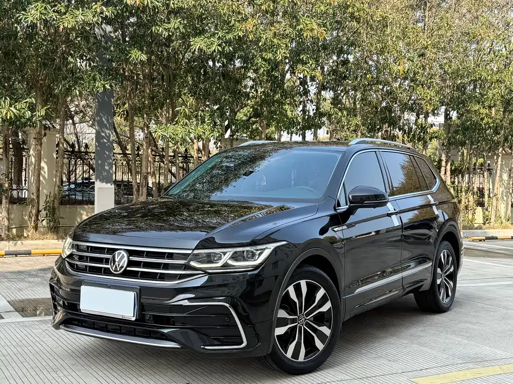 Volkswagen Tiguan L 2022 330TSI Automatic FWD R-Line Flagship Edition 2021