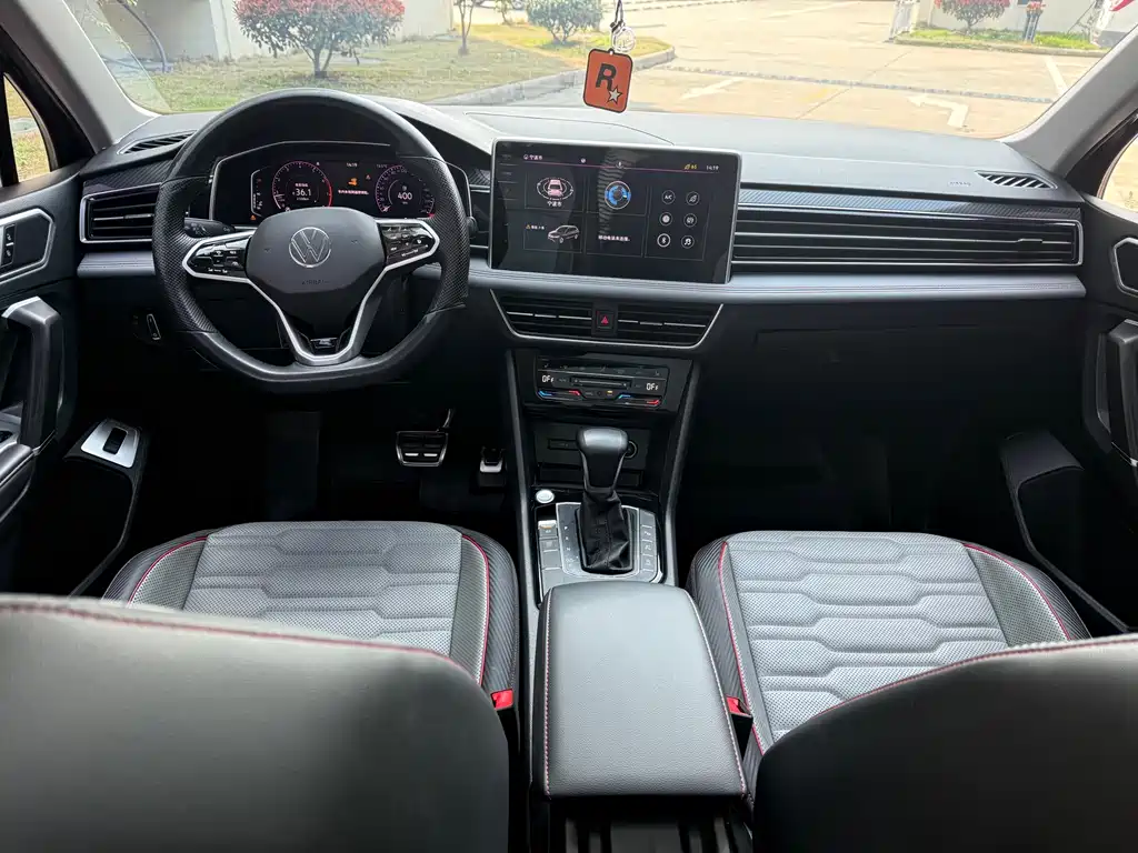 Volkswagen Tiguan L 2022 330TSI Automatic FWD R-Line Flagship Edition 2021 - thumbnail 7