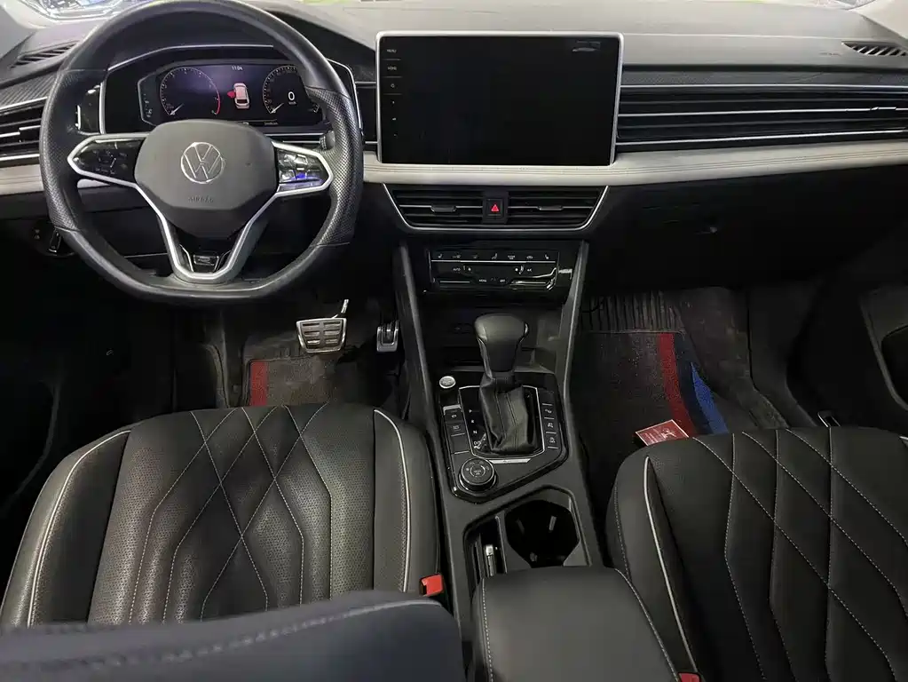 Volkswagen Tiguan L 2022 380TSI AWD R-Line Premium 7-seater 2022 - thumbnail 8