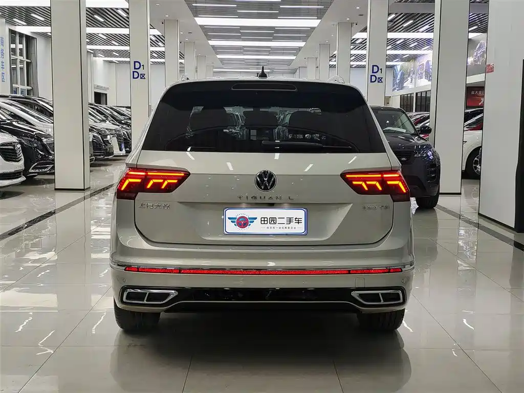 Volkswagen Tiguan L 2022 330TSI Auto FWD R-Line Premium Edition 2021 - thumbnail 5