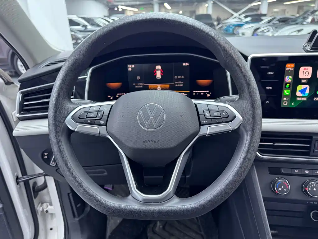 Volkswagen Tiguan L 2022 330TSI Automatic FWD Comfort Edition 2022 - thumbnail 7