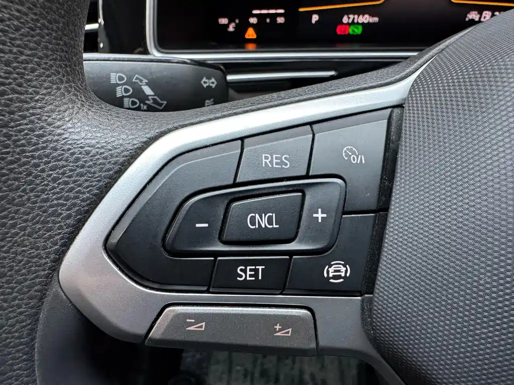 Volkswagen Tiguan L 2022 330TSI Automatic FWD Comfort Edition 2022 - thumbnail 21
