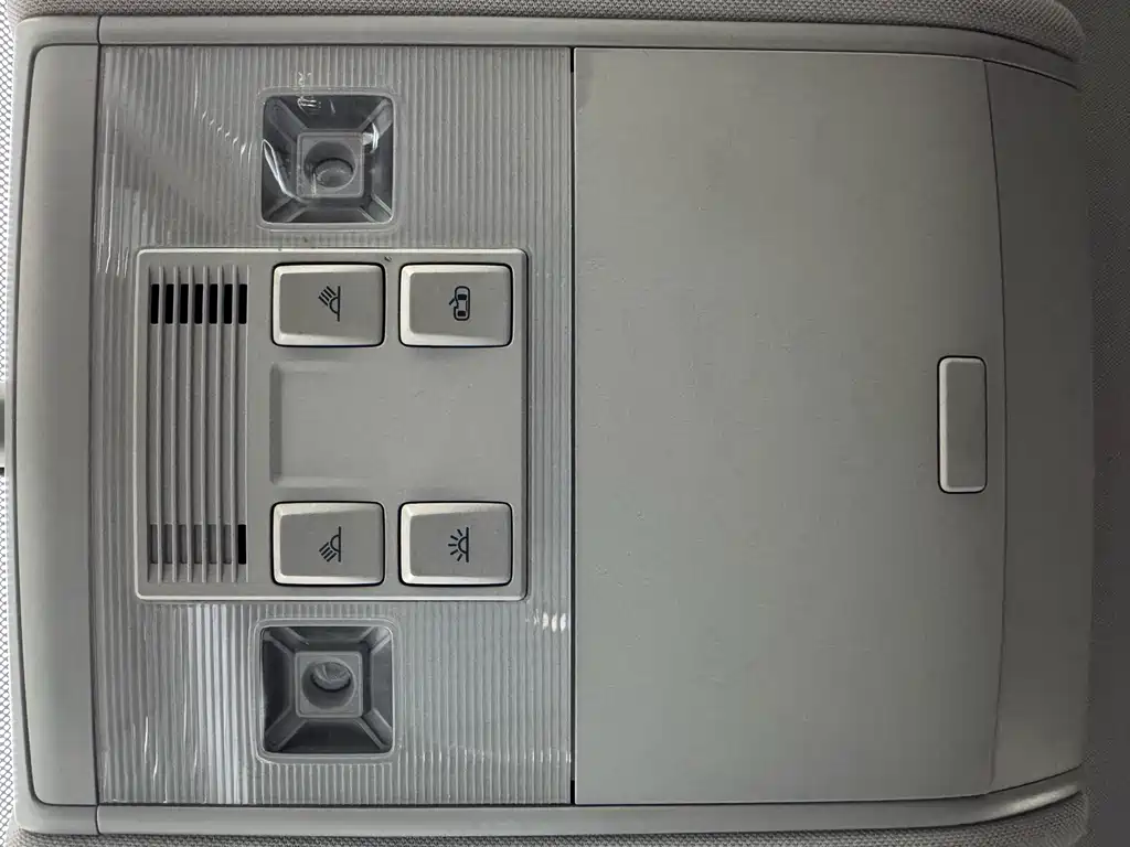 Volkswagen Tiguan L 2022 330TSI Automatic FWD Comfort Edition 2022 - thumbnail 27