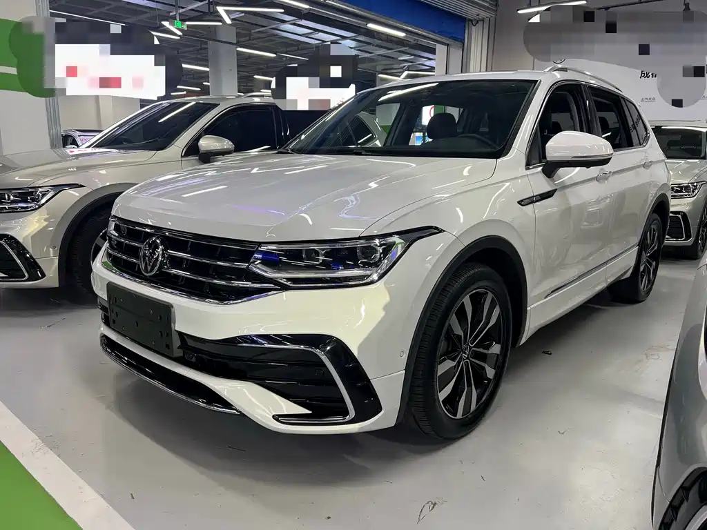 Volkswagen Tiguan L 2022 330TSI Automatic FWD R-Line Edition 2022