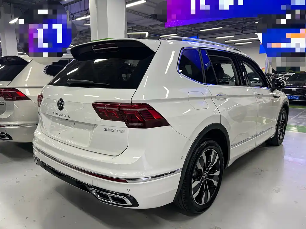 Volkswagen Tiguan L 2022 330TSI Automatic FWD R-Line Edition 2022 - thumbnail 19