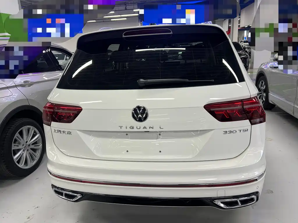 Volkswagen Tiguan L 2022 330TSI Automatic FWD R-Line Edition 2022 - thumbnail 20
