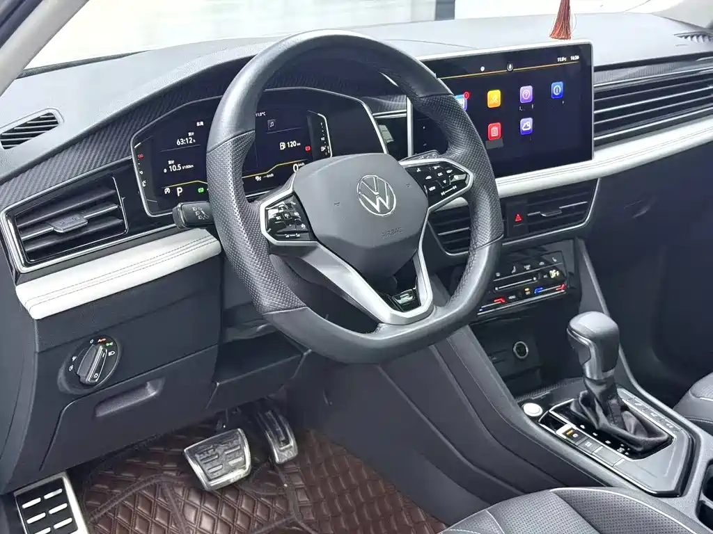 Volkswagen Tiguan L 2022 330TSI Automatic FWD R-Line Comfort Edition 2022 - thumbnail 4