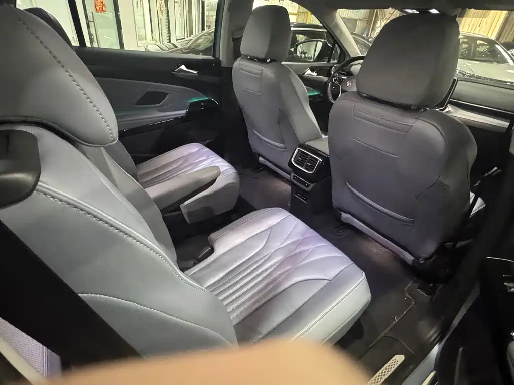 Volkswagen ID.6 X 2023 Intelligent Long Range Edition 2023 - thumbnail 9