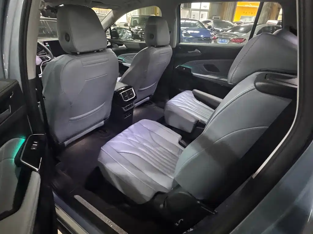Volkswagen ID.6 X 2023 Intelligent Long Range Edition 2023 - thumbnail 14