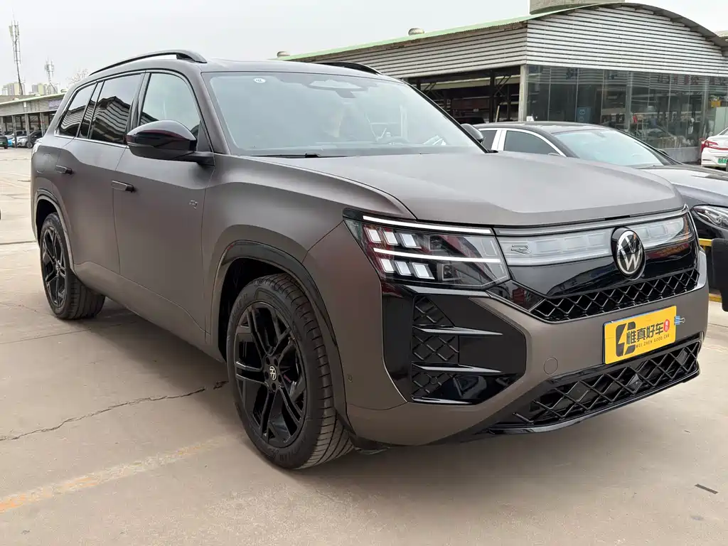 Volkswagen Teramont 2025 Teramont Pro 450TSI AWD Climbing Edition 2025 - thumbnail 3