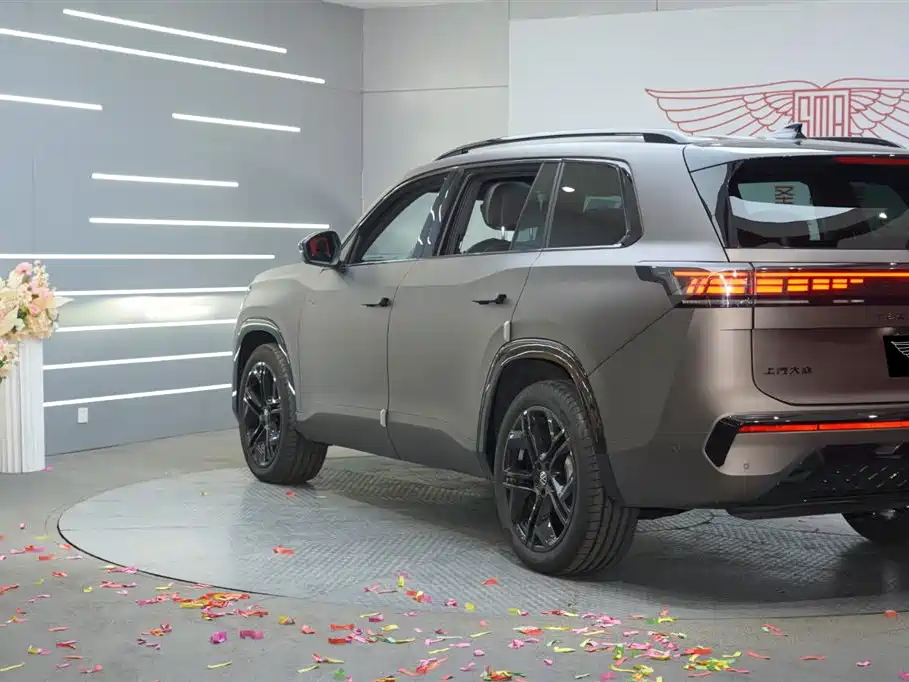 Volkswagen Teramont 2025 Teramont Pro 450TSI AWD Climbing Edition 2025 - thumbnail 3