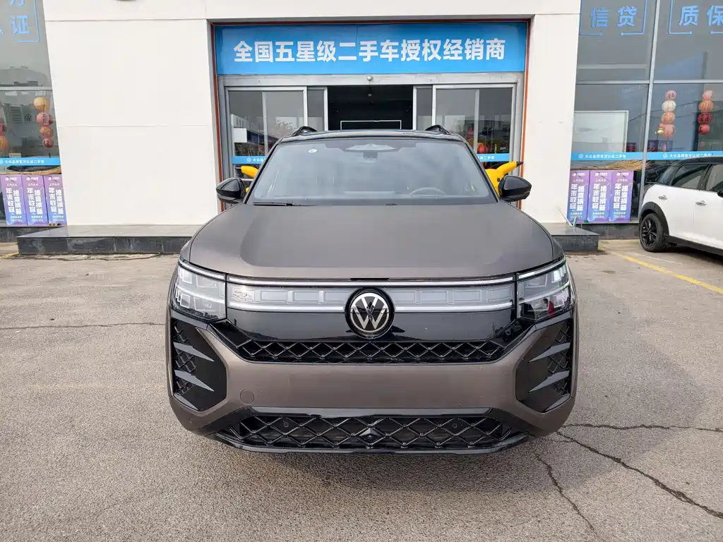 Volkswagen Teramont 2025 Teramont Pro 450TSI AWD Climbing Edition 2025 - thumbnail 2