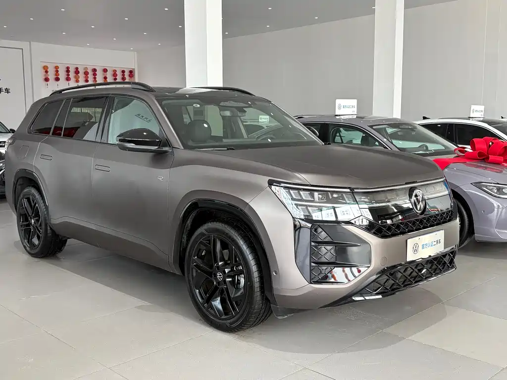 Volkswagen Teramont 2025 Teramont Pro 450TSI AWD Climbing Edition 2025 - thumbnail 3