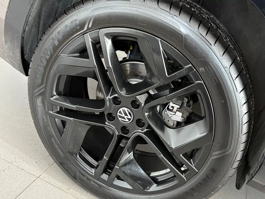 Volkswagen Teramont 2025 Teramont Pro 450TSI AWD Climbing Edition 2025 - thumbnail 13