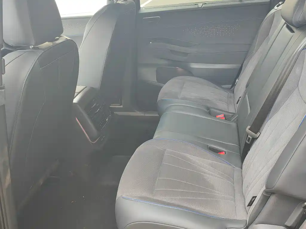 Volkswagen Tongyi 2026 Tongyi Pro 450TSI AWD Climbing Edition 2025 - thumbnail 7