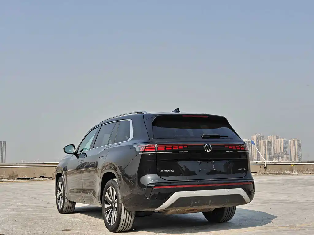 Volkswagen Teramont 2025 Teramont Pro 450TSI AWD Explorer Edition 2025 - thumbnail 2