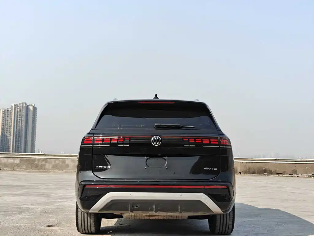 Volkswagen Teramont 2025 Teramont Pro 450TSI AWD Explorer Edition 2025 - thumbnail 3