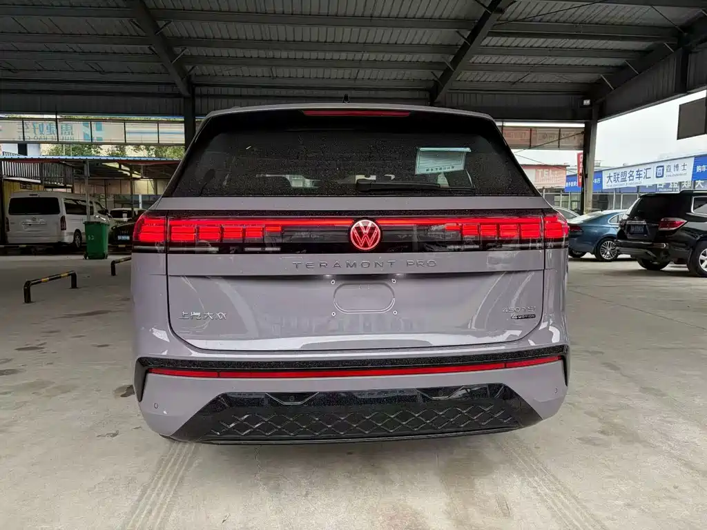 Volkswagen Teramont 2025 Teramont Pro 450TSI AWD Explorer Edition 2026 - thumbnail 9