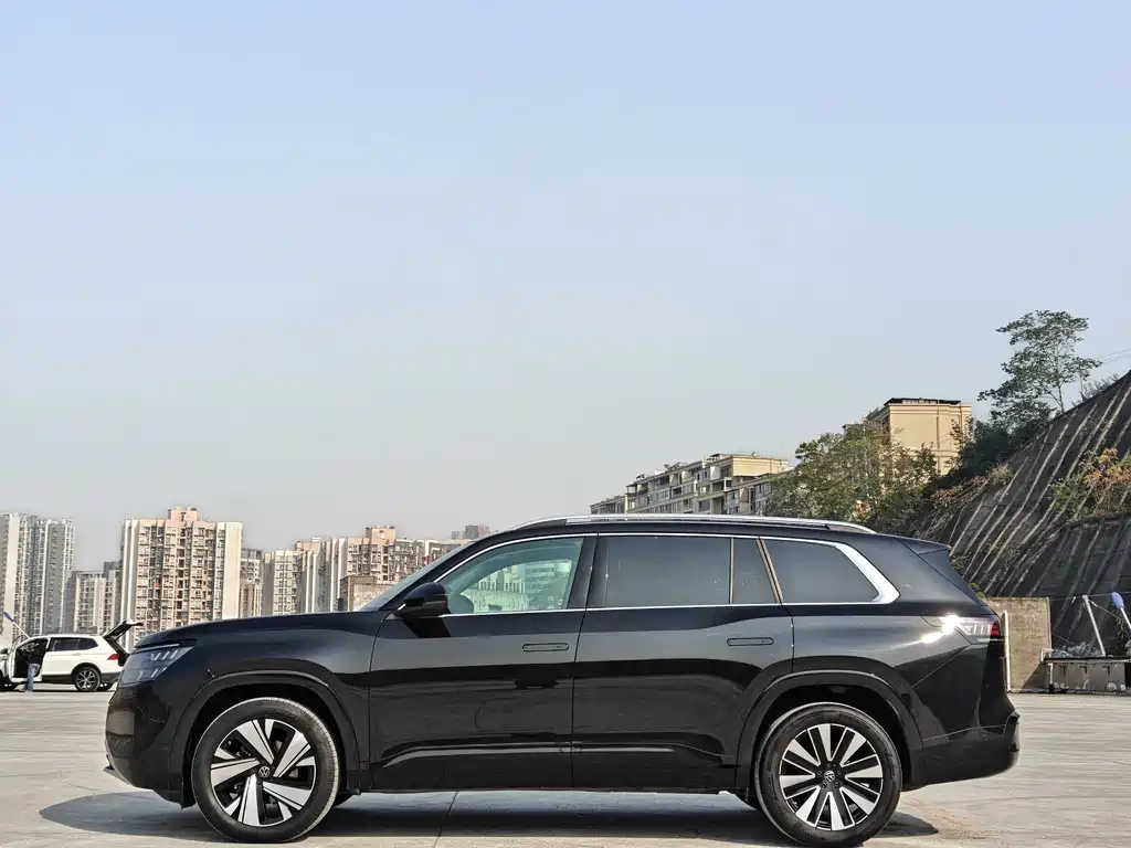 Volkswagen Teramont 2025 Teramont Pro 450TSI AWD Explorer Edition 2025 - thumbnail 6