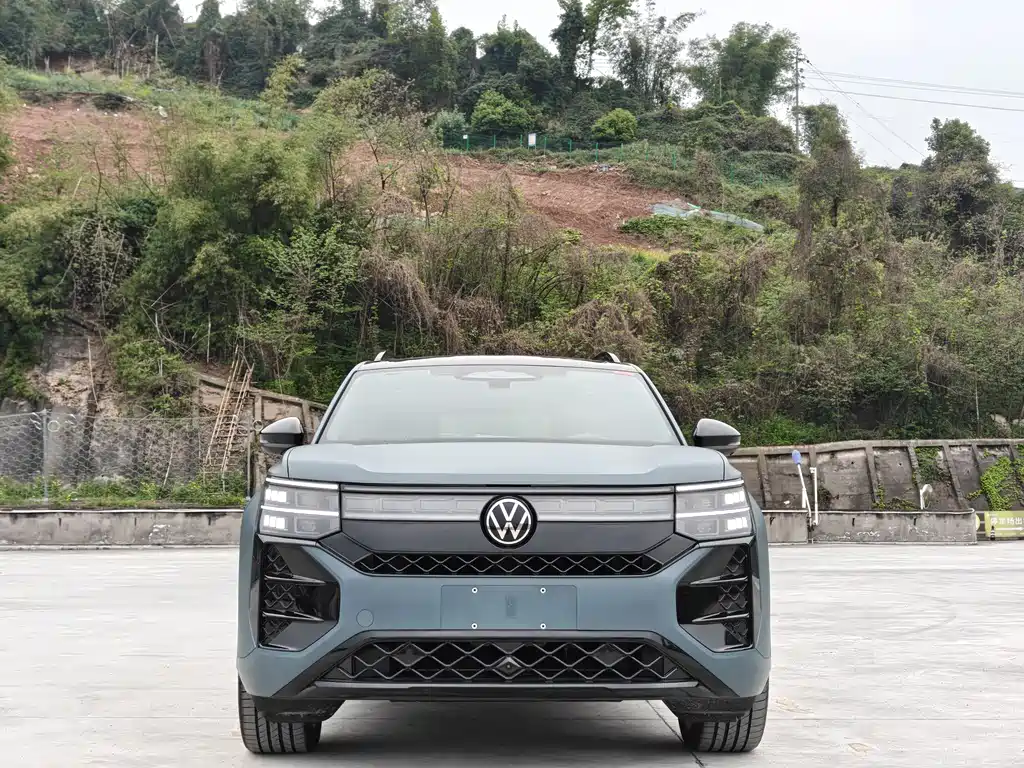 Volkswagen Teramont 2025 Teramont Pro 450TSI AWD Cross Version 2026 - thumbnail 2
