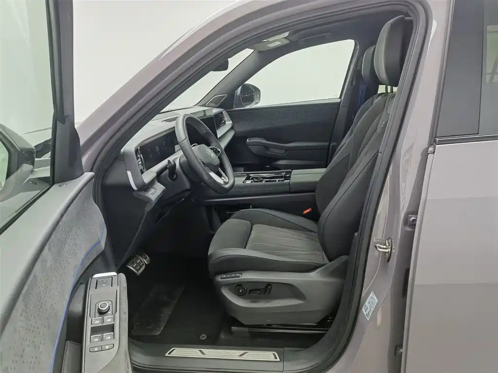 Volkswagen Teramont 2025 Teramont Pro 450TSI AWD Climbing Edition 2025 - thumbnail 10