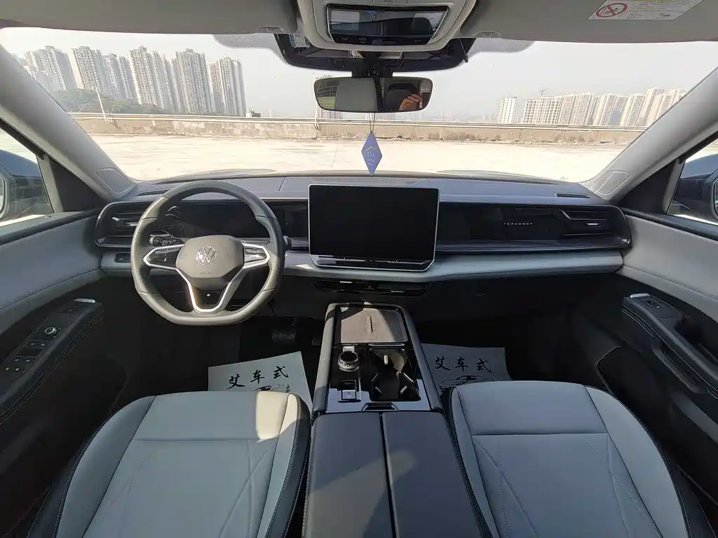 Volkswagen Teramont 2025 Teramont Pro 450TSI AWD Explorer Edition 2025 - thumbnail 24