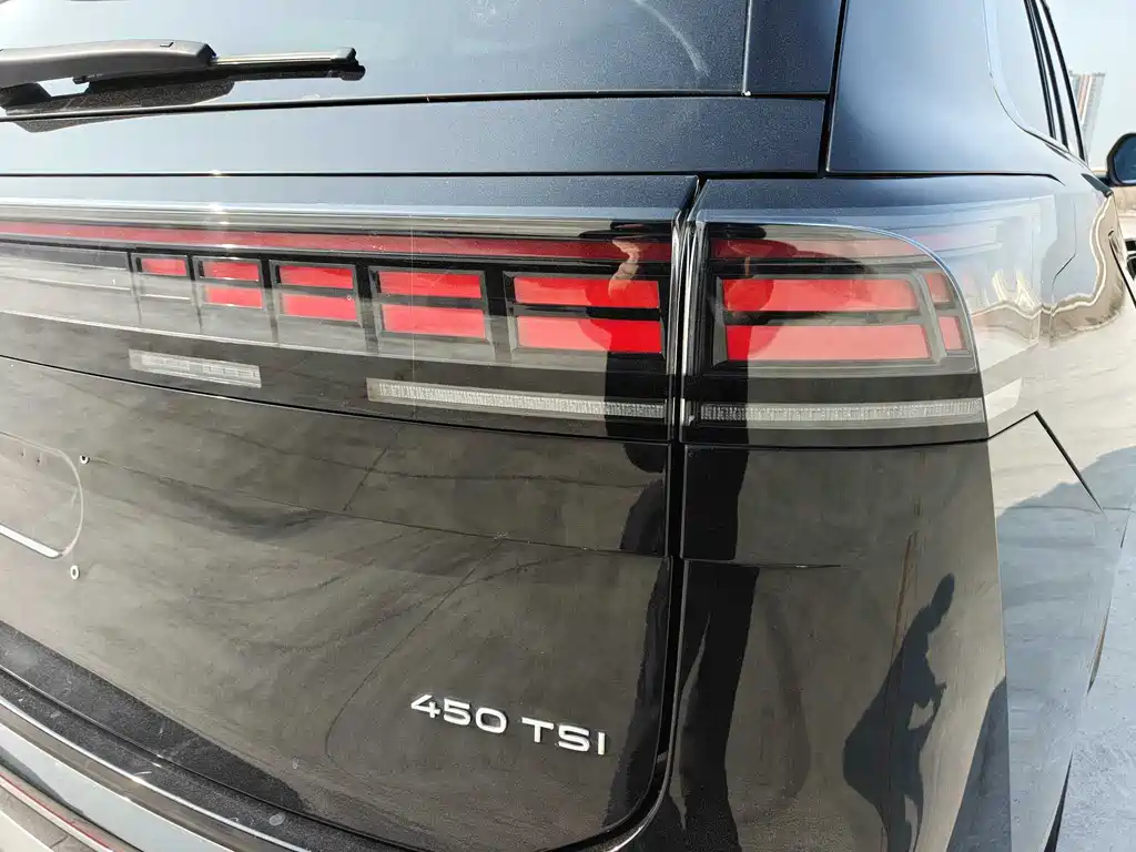 Volkswagen Teramont 2025 Teramont Pro 450TSI AWD Explorer Edition 2025 - thumbnail 25
