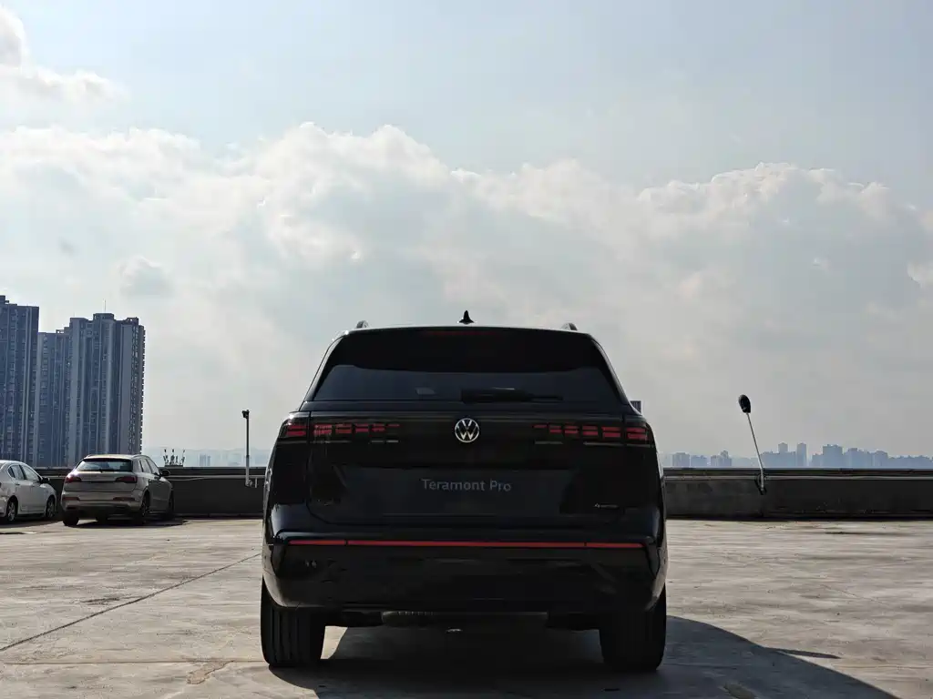 Volkswagen Teramont 2025 Teramont Pro 450TSI AWD Climbing Edition 2026 - thumbnail 4